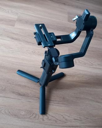 Stabilizzatore DJI Ronin SC completo di valigetta 