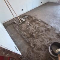 Muratore Piastrellista