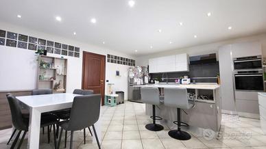 CASA SEMINDIPENDENTE A SAN SEBASTIANO DA PO