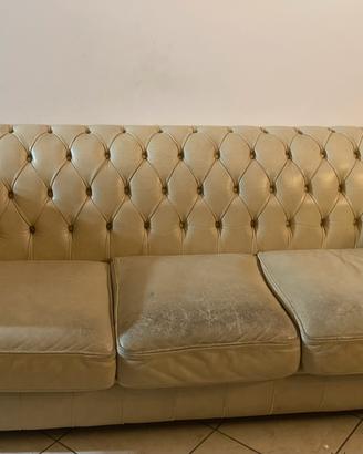 Divani chesterfield originali