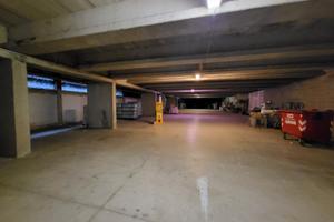 Ampia superficie Deposito+Garage vicino centro