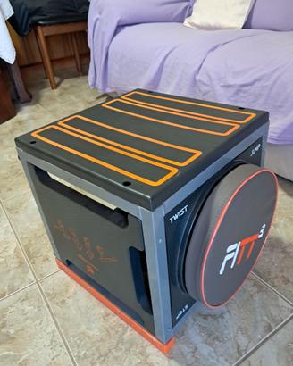 Cubo attrezzo per fitness multifunzione