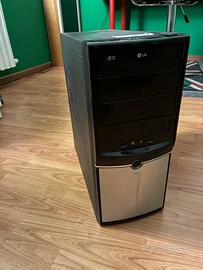 PC fisso - Intel core i3 Linux+ grafica Windows 10