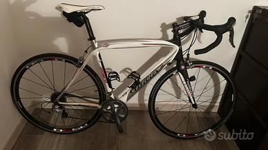 Wilier in carbonio taglia L con rulli Elite