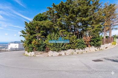 Porzione indipendente di villa bifamiliare