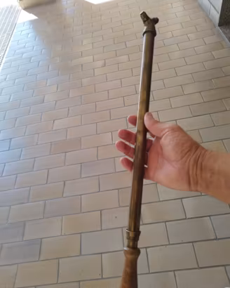 Antica Pompa Manuale per Rose e fiori in genere 