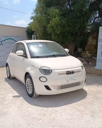 Fiat 500e 23,65 kWh Action KM0