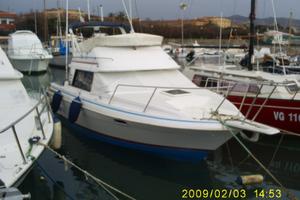 Barca Bayliner 2556 fly