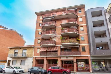 4 LOCALI A TORINO