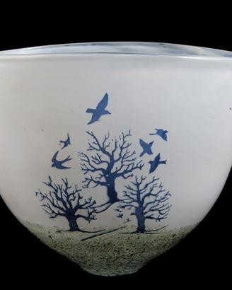 Kosta Boda Kjell Engman Art Glass Ciotola October