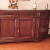 credenza +tavolo + sedie