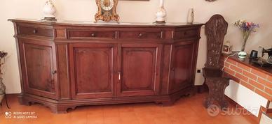 credenza +tavolo + sedie