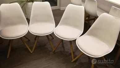 4 sedie moderne Altacorte bianche, gambe in rovere