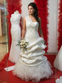 abito nuovo mai indossato 