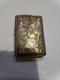 zippo dorato