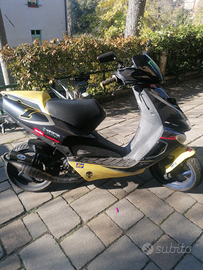 Vendita scooter aprilia sr 50
