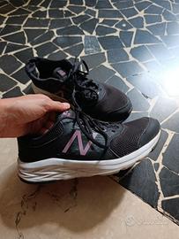 Scrape New Balance Donna usatissime
