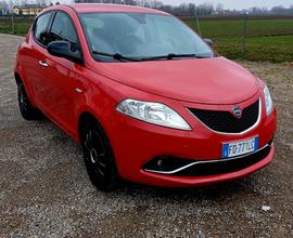 Lancia Ypsilon 1.2 69 CV 5 porte Platinum