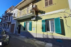 Appartamento in buone condizioni al piano rialzato