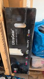 Schermo LG 27GN850 UltraGear Gaming Monitor 27"