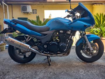 Kawasaki ZR7S - 23000 km