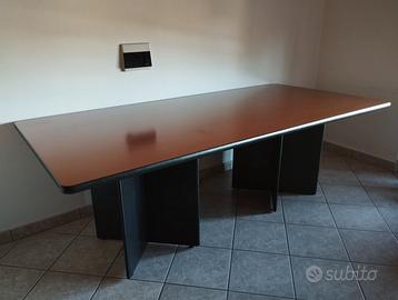 Tavolo per ufficio