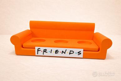 Divano FRIENDS porta personaggi McDonald’s
