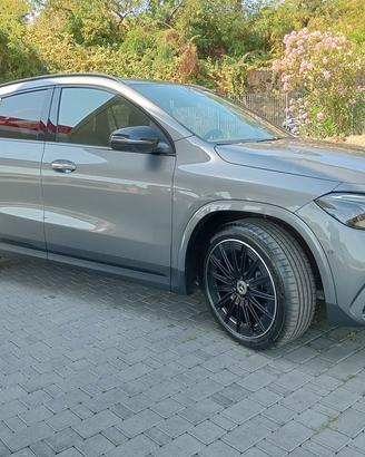 GLA 200Ad AMG LINE Extra"Accessoriata"NUOVA-Km0