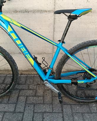 MTB cube 29 