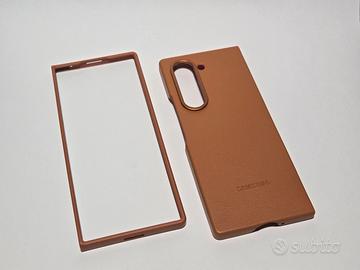 Cover Fold 6 in pelle