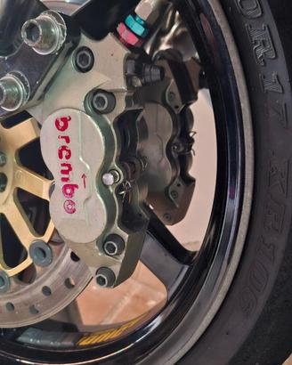 BREMBO pinze freno anteriori CNC biblocco 40mm p4