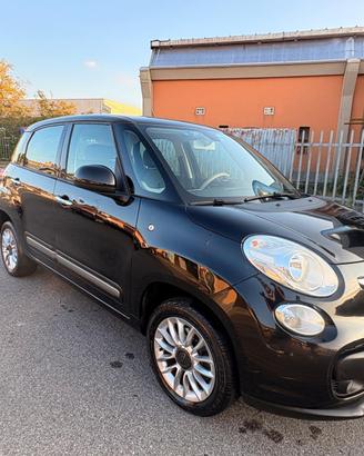 FIAT 500L  LOUNGE 0.9