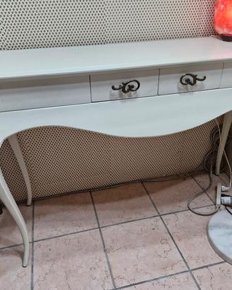 Mobile-Consolle in legno bianco