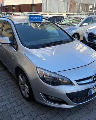 OPEL Astra 1.4 Turbo 140CV Sports Tourer GPL Tec