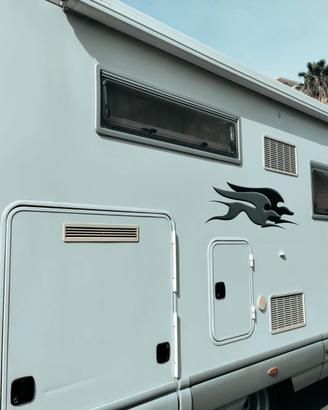 LAIKA MOTORHOME REXOSLINE 722