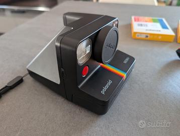 Macchina Fotografica Polaroid Now+ più accessori