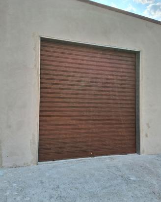 Uso deposito via Matteotti 210