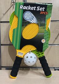 Set racchettoni +pallina forata 