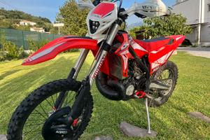 Moto beta