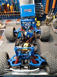 Modello RC 1/10 E-maxx Traxxas 