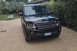 Land Rover Discovery 7 posti