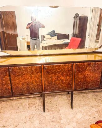 Credenza gratis per chi viene a prendersela