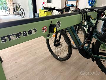 Rastrelliera elettrica portabici come nuova