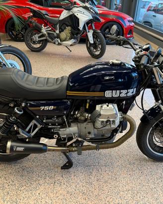 Moto Guzzi Nevada 750