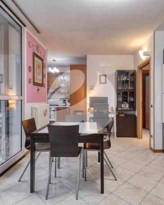 Appartamento di 79 m² con 3 locali e box auto a Ca