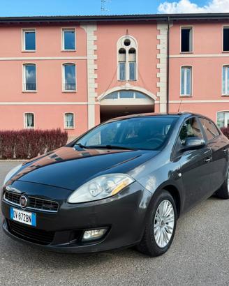 Fiat Bravo 1.9 Mtj pochi km certificati.