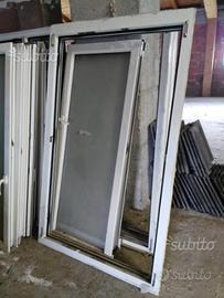 Tre finestre internorm nuove bianche plastica