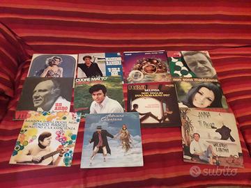 Dischi 45 giri diversi cantanti vintage
