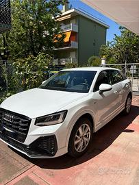 Audi Q2 35 TFSI S Tronic SLine