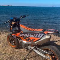 Ktm 690 SMC R Super motard